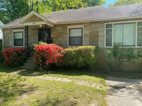 616 Shotwell St, Memphis, TN 38111
