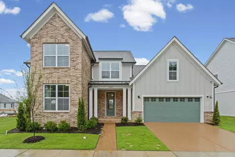 10322 Ashlyn Ln S, Collierville, TN 38017