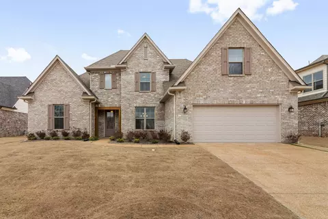 60 Sugalina Valley Dr, Oakland, TN 38060