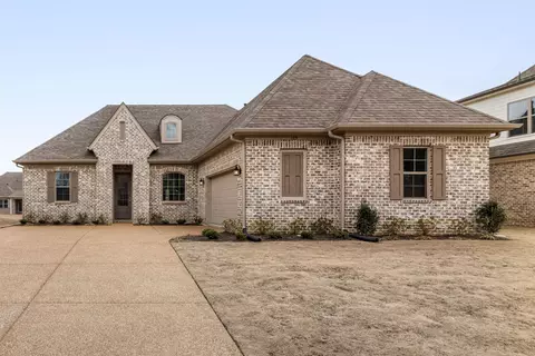 185 Valleyview Ln, Oakland, TN 38060