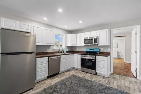 Entry Way - 2030 Main St, Covington, TN 38019 photo 1 of 1