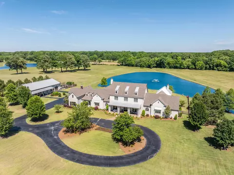 770 Ballard Rd, Piperton, TN 38017