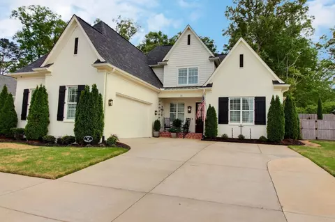 30 Lafayette Crossing Dr, Rossville, TN 38066