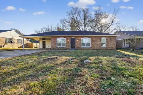 3926 Kerwin Dr, Memphis, TN 38128