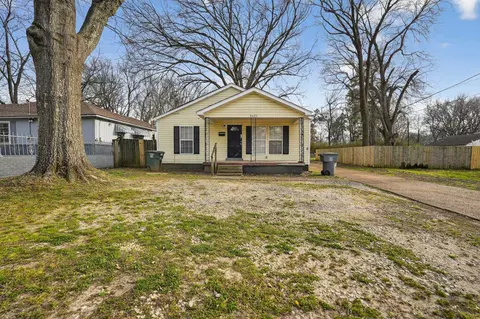 3621 Vanuys Rd, Memphis, TN 38111