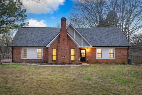 8645 Rosalee Ln, Atoka, TN 38004