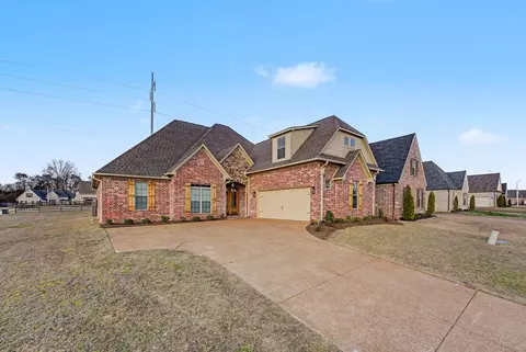 3292 Kreunun St, Nesbit, MS 38651 photo 2