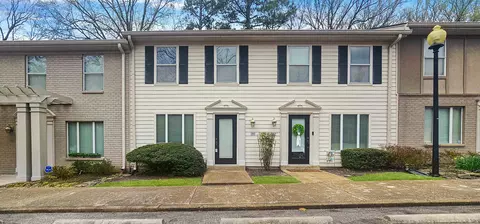 7455 Germantown Sq, Germantown, TN 38138