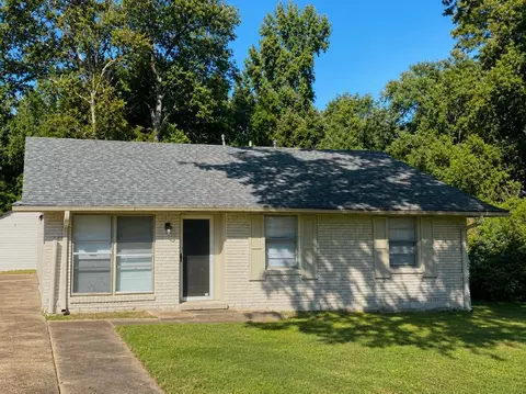 4413 Bluebell St, Memphis, TN 38109