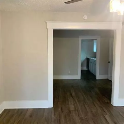 35 E Biscayne Rd E, Memphis, TN 38109 photo 4