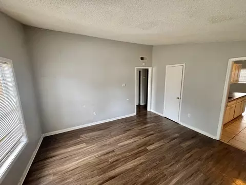 Living - 3936 Ajanders Dr, Memphis, TN 38127 photo 1 of 3