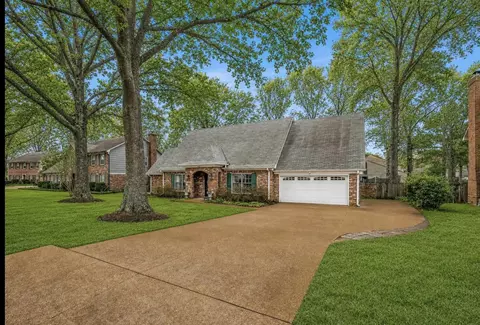 8193 Kimbrook Dr, Germantown, TN 38138