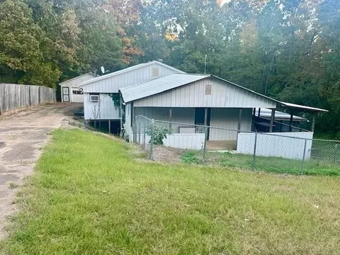231 Cedar Dr, Pope, MS 38658