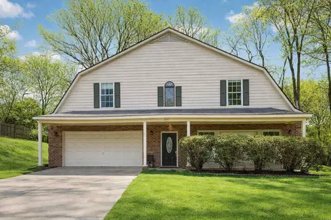 2337 Canney Creek Cv, Millington, TN 38053