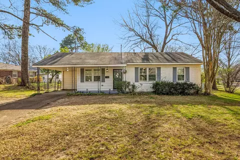 1215 Mt Moriah Rd, Memphis, TN 38117