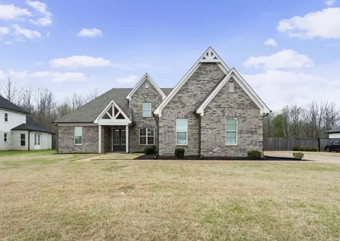 470 Cambridge Cv, Oakland, TN 38060