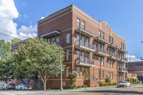 65 E Pontotoc Ave #303, Memphis, TN 38103