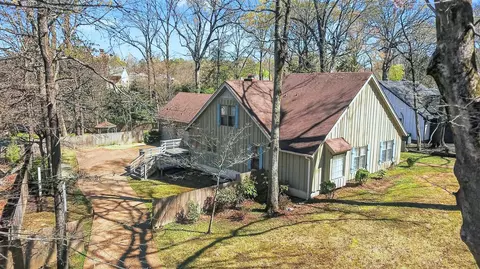 7934 Dovie Ln, Germantown, TN 38138