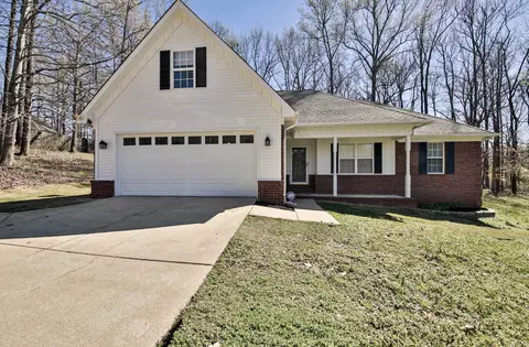 366 Kings Dr, Atoka, TN 38004