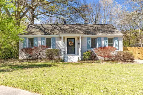 465 Gerald Rd, Memphis, TN 38122