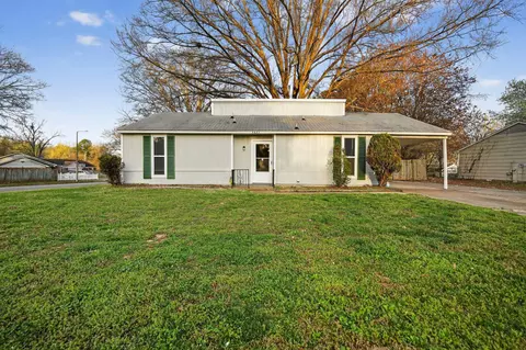 3823 Barberry St, Memphis, TN 38128