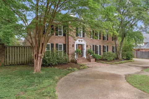 5961 Lake Tide Cv, Memphis, TN 38120