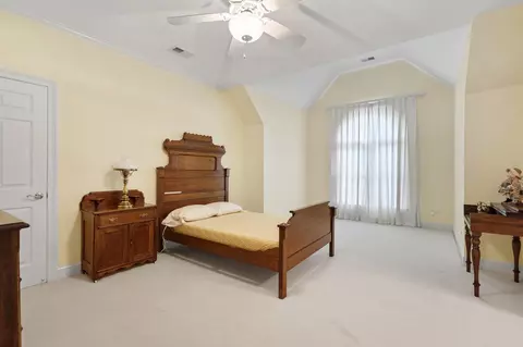 Bedroom - 1186 Lake Point Dr E, Collierville, TN 38017 photo 4 of 5