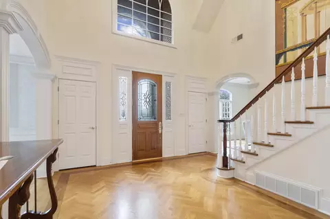 Entry Way - 1186 Lake Point Dr E, Collierville, TN 38017 photo 1 of 1