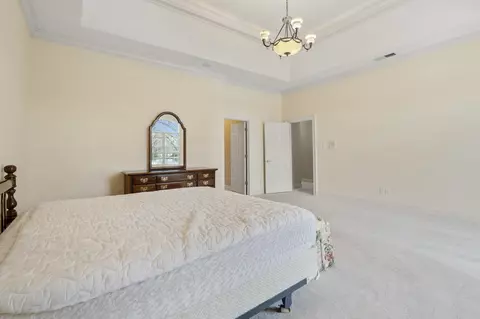 Bedroom - 1186 Lake Point Dr E, Collierville, TN 38017 photo 2 of 5