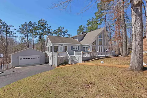 110 Falling Leaf Ln, Counce, TN 38326