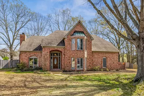8831 Wood Mills Cv E, Cordova, TN 38016