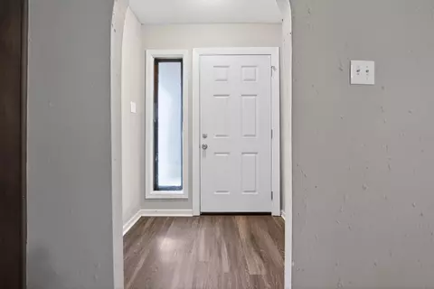 Entry Way - 4480 Kerwin Dr, Memphis, TN 38128 photo 1 of 3