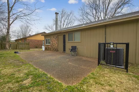 Exterior - 4480 Kerwin Dr, Memphis, TN 38128 photo 9 of 10