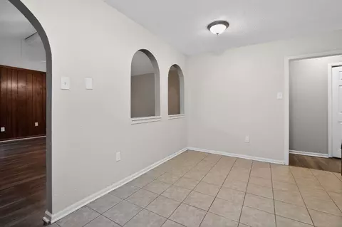 Entry Way - 4480 Kerwin Dr, Memphis, TN 38128 photo 3 of 3