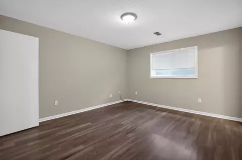 Bedroom - 4480 Kerwin Dr, Memphis, TN 38128 photo 2 of 3