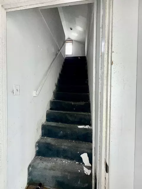 Entry Way - 2297 Jackson Ave, Memphis, TN 38112 photo 2 of 2