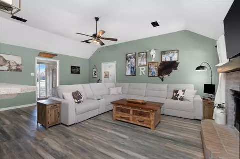 Living - 273 Andy Dr, Drummonds, TN 38023 photo 3 of 3