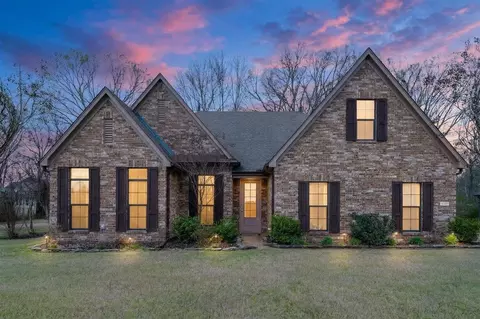 6389 William Hill Dr, Arlington, TN 38002