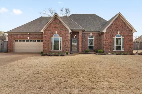 3574 Stonehenge Cv S, Bartlett, TN 38135