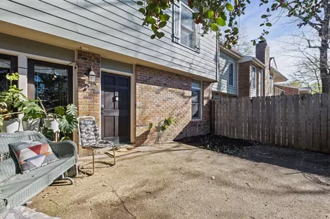 1672 Central Ave #A, Memphis, TN 38104