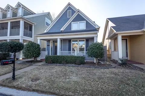 1365 Island Shore Dr, Memphis, TN 38103