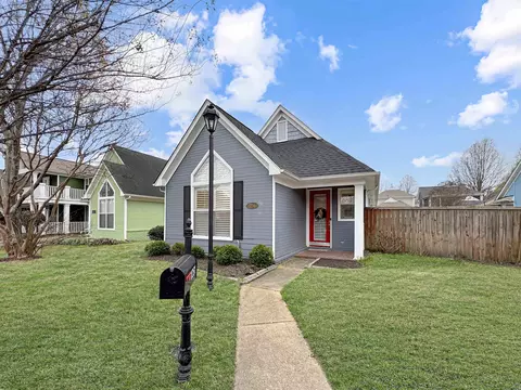 1251 Fleets Harbor Dr, Memphis, TN 38103