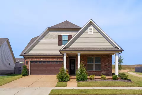 5755 Hollow Oak Dr, Arlington, TN 38002
