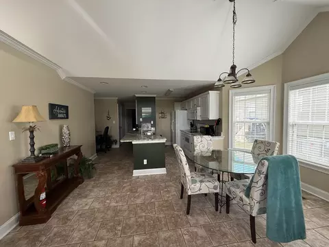 Dining - 4 Laura Ln, Iuka, MS 38852 photo 1 of 2