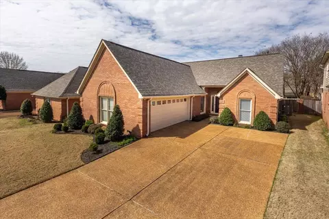 6650 Player Dr, Olive Branch, MS 38654