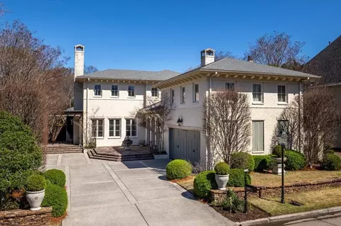 6800 Old Bridge Ln, Germantown, TN 38138
