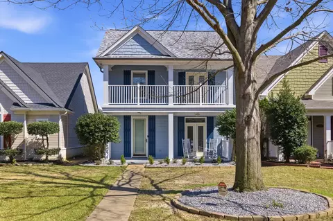 1460 E Island Pl, Memphis, TN 38103