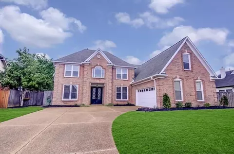 1339 Riding Brook Dr, Collierville, TN 38017
