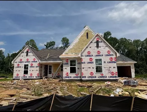 120 Drake Dr, Piperton, TN 38017