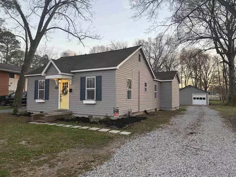 5021 Easley Ave, Millington, TN 38053